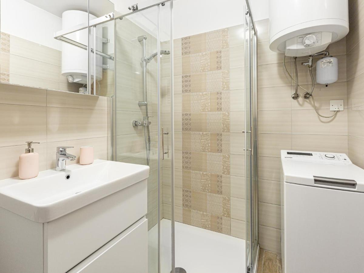 Apartma Vrtnica 5Th Floor Nova Gorica Exterior foto